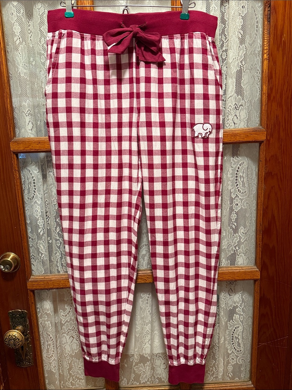 NWOT ivory ella Red and White Gingham Pajama Joggers